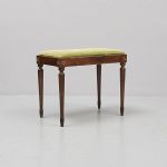 1133 4240 PIANO STOOL